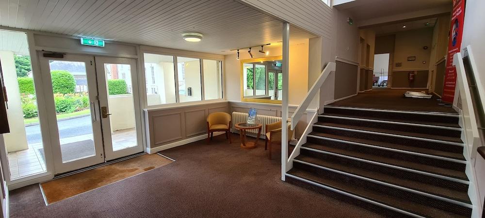 Haughton Hall Hotel & Leisure Club Telford Exterior foto