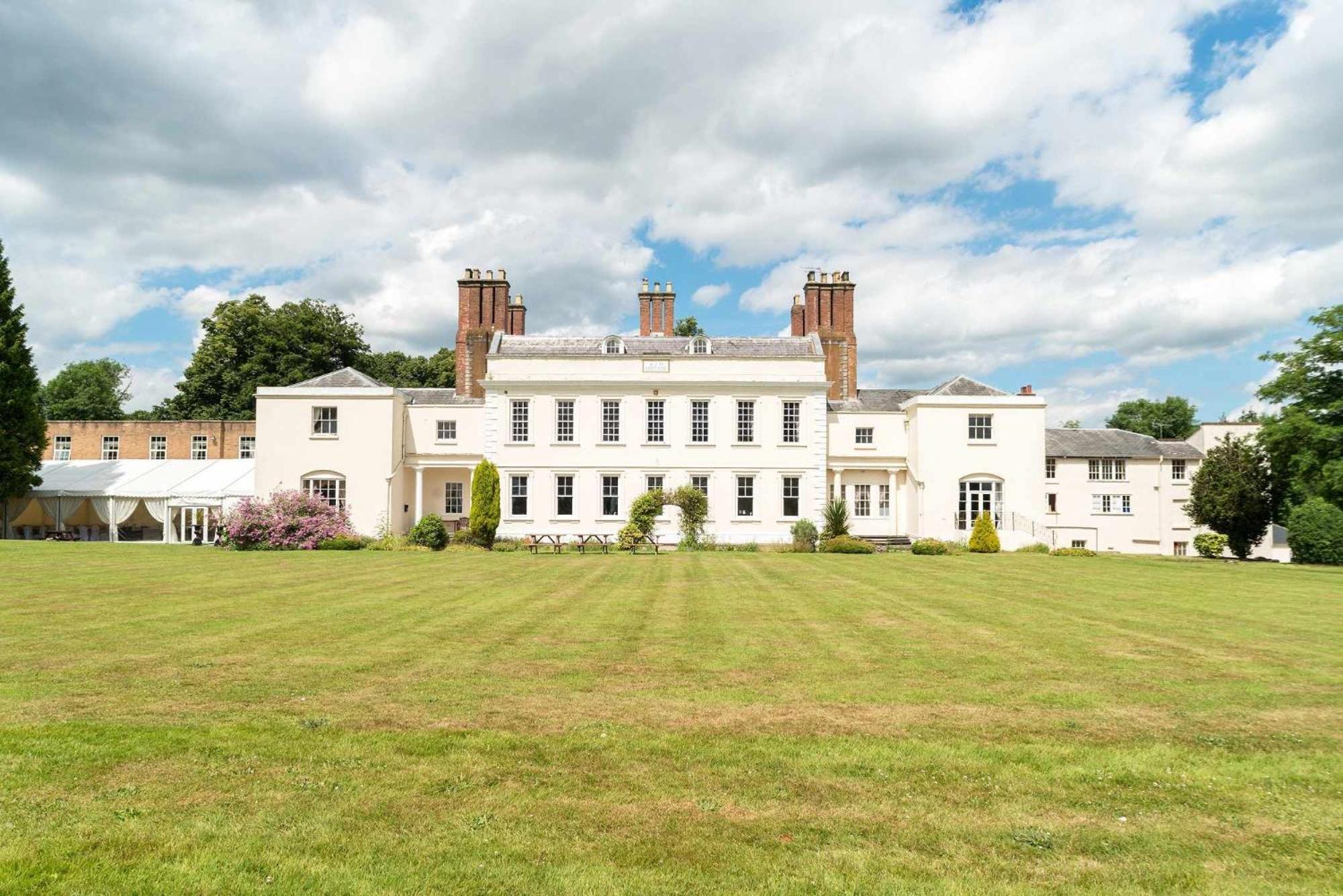 Haughton Hall Hotel & Leisure Club Telford Exterior foto